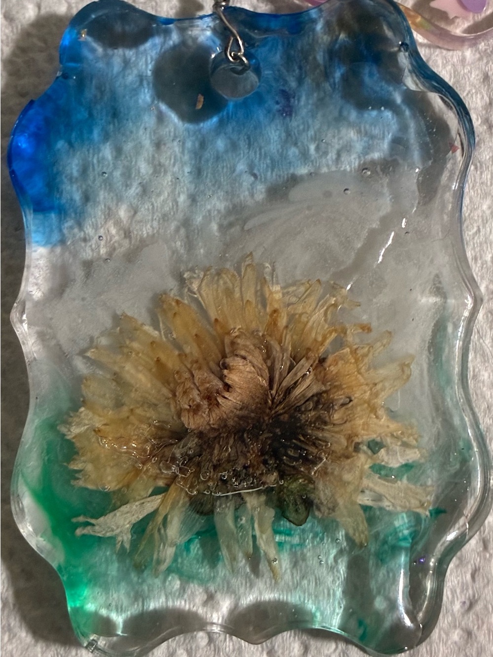 Blue-Green Resin Flower Keychain Bracelet Charm - Picture 2 of 3